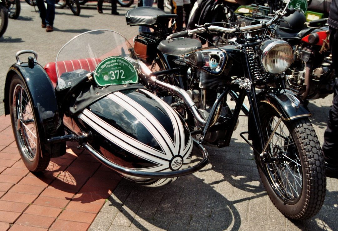 What Automaker Started out as a Motorcycle-Sidecar Business known as the Swallow Sidecar Company